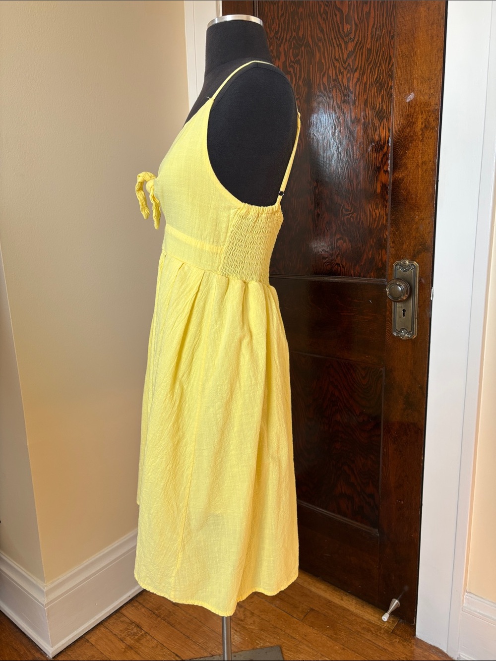 Sunny Yellow Tie-Front Sundress Buttons Sleeveless Smocked Back Butter Yellow - Picture 2 of 12